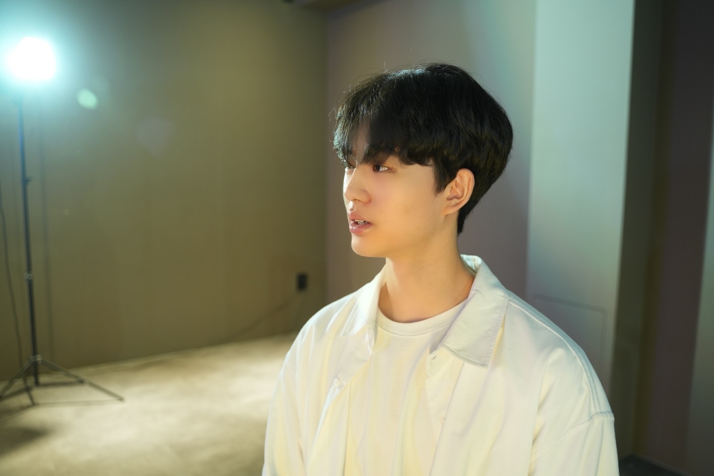 연극영화과 실기 대비를 위해 예일아카데미 내 전문 스튜디오에서 자유연기 독백을 촬영하는 모습